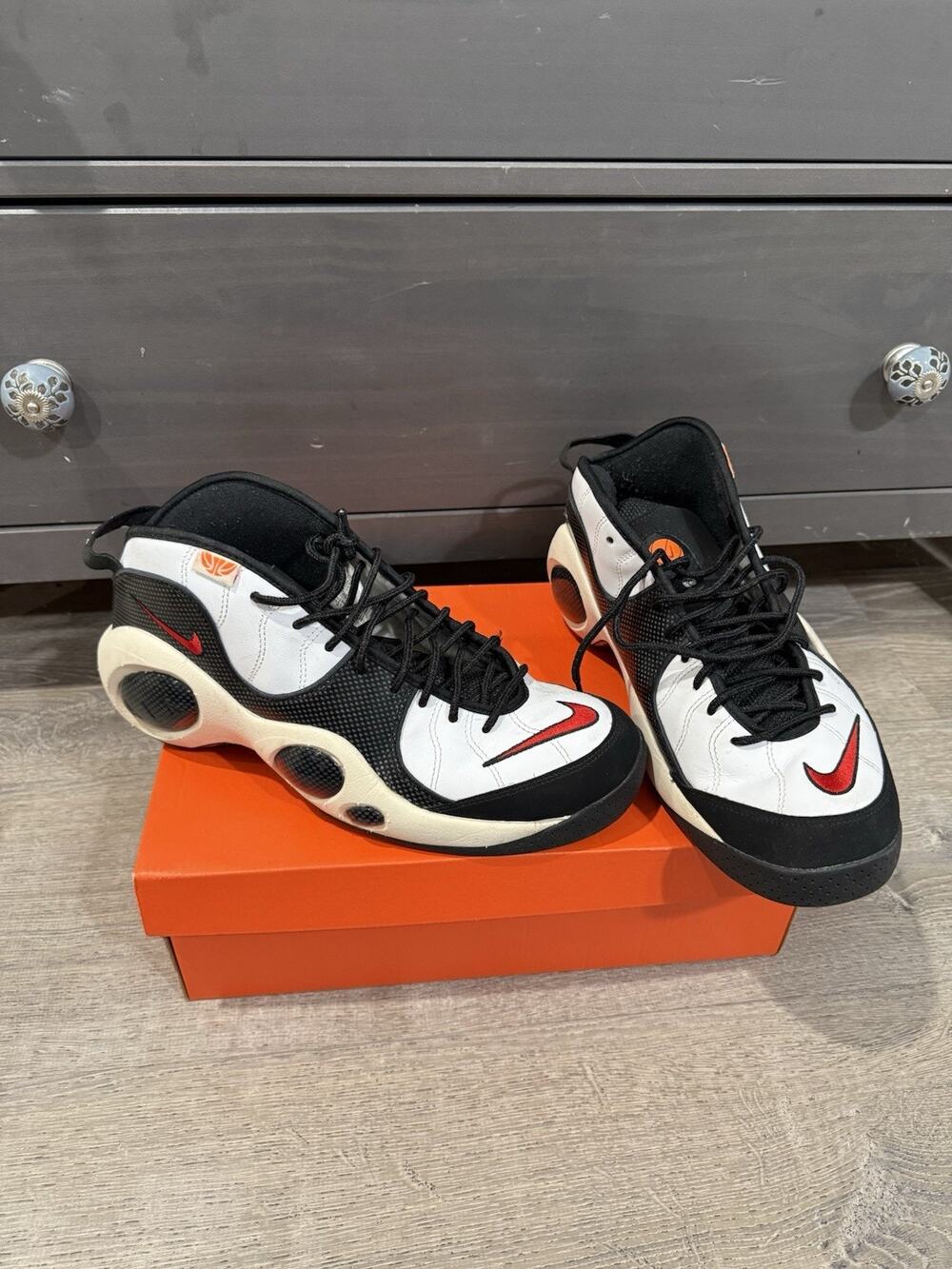 Nike Air Zoom Flight 95 Hoops High Top Basketball Sneakers White Black Red 11